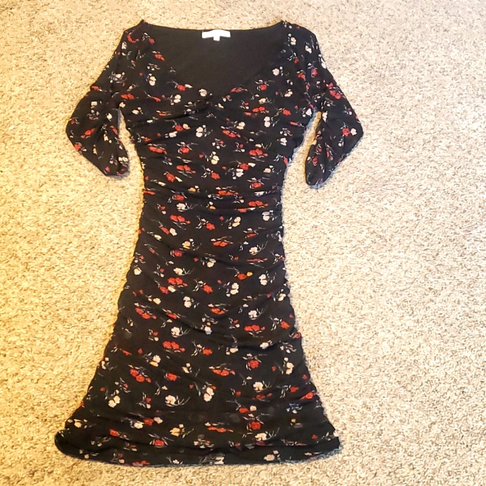 Spring/summertime cocktail dress size small